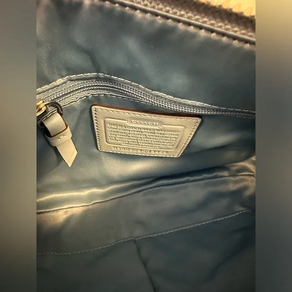 Baby Blue Coach Clutch - Picture 3 of 11